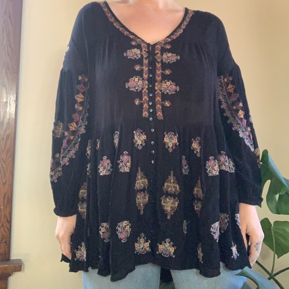 Embroidered Tunic - Picture 2 of 8